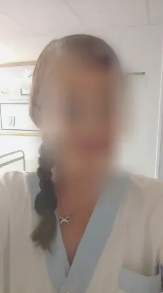 Antonia, 37