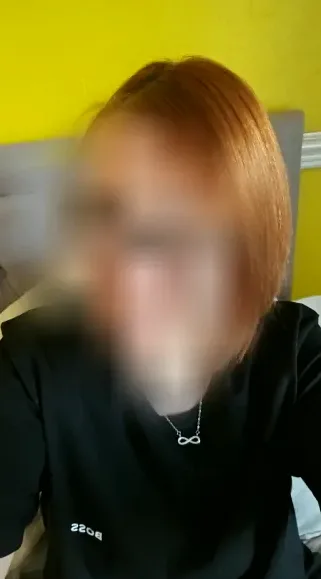 Elena, 37