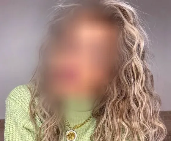 Josephine, 35