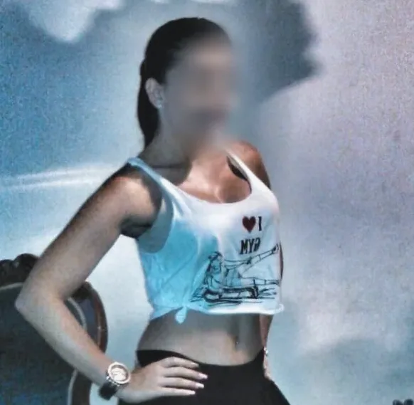 Kim, 40