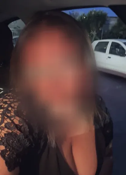 Linda, 40
