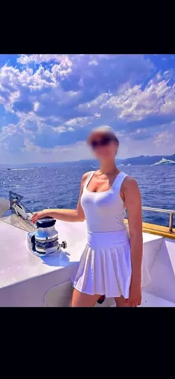 Marlene, 33