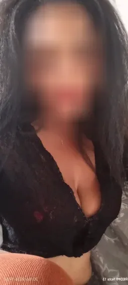 Nadja, 36