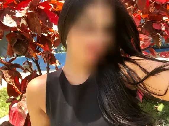 Saskia, 27